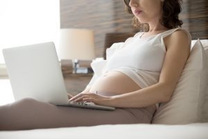 gestante em home office